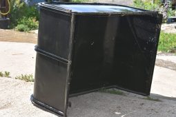 
										Big Barn Clear Out: Wheel, engines, tubs, chassis, bumpers, seats, bullbars, seat covers, full									