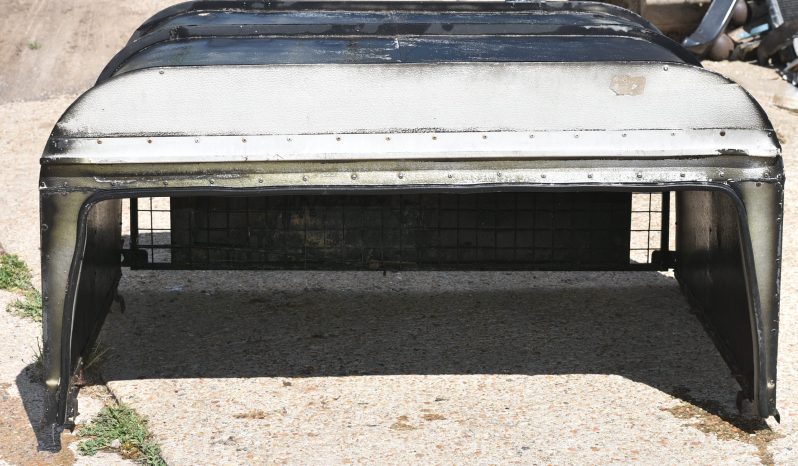 
								Big Barn Clear Out: Wheel, engines, tubs, chassis, bumpers, seats, bullbars, seat covers, full									