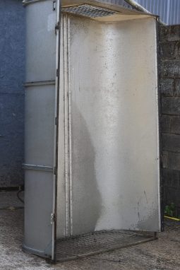 
										Big Barn Clear Out: Wheel, engines, tubs, chassis, bumpers, seats, bullbars, seat covers, full									