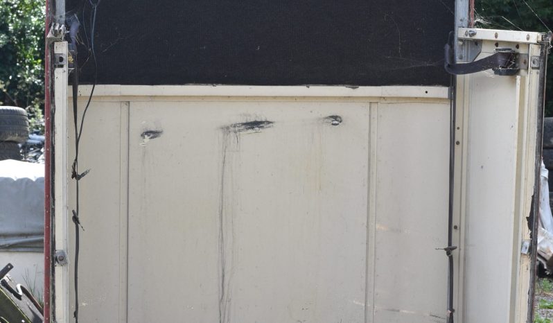 
								Big Barn Clear Out: Wheel, engines, tubs, chassis, bumpers, seats, bullbars, seat covers, full									