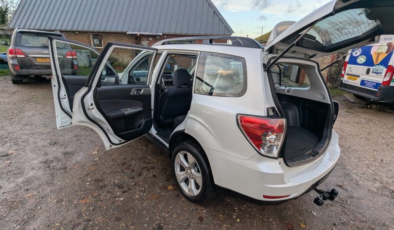 
								SUBARU FORESTER XC BOXER D 4WD 2009 A/C Manual 2009 Fantastic 4WD Estate SKU938 full									