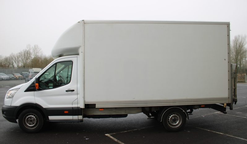 
								Ford Transit 330 Luton with tailgate 2016 Proper example SKU948 full									