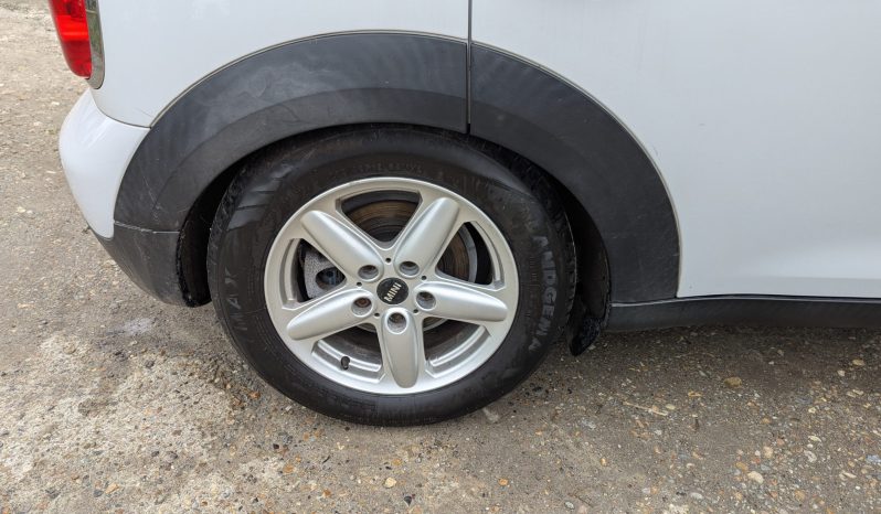 
								MINI COUNTRYMAN COOPER D ALL4 Low Miles Only 1 former keeper 2014 SKU939 full									