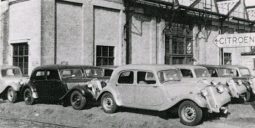 
										Citroen Traction Avant Light 15 1953 Rare RHD Model  Project SKU951 full									