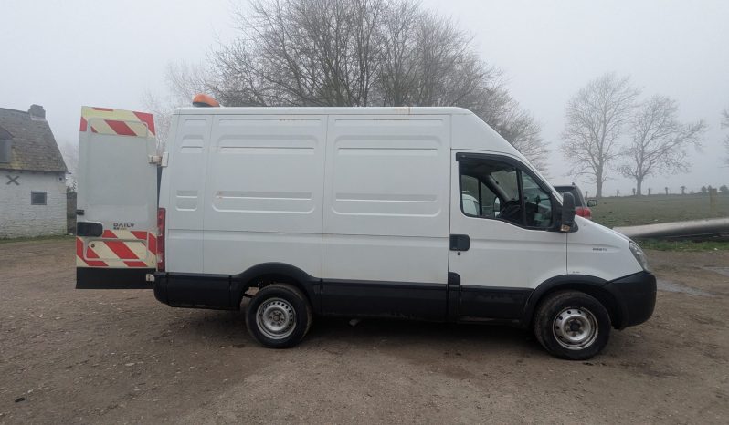 
								Iveco Daily 53S 11  SWB HiTop 2011 Long MOT  SKU950 full									
