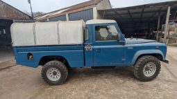
										Land Rover Defender V8 HD Hi-Cap Pick Up 1986 True collector’s item SKU459 full									