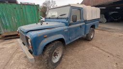 
										Land Rover Defender V8 HD Hi-Cap Pick Up 1986 True collector’s item SKU459 full									