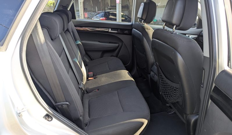 
								KIA SORENTO KX-1 CRDI 4X4 Only 1 previous owner. Proper History Call 07706 333444 SKU957 full									