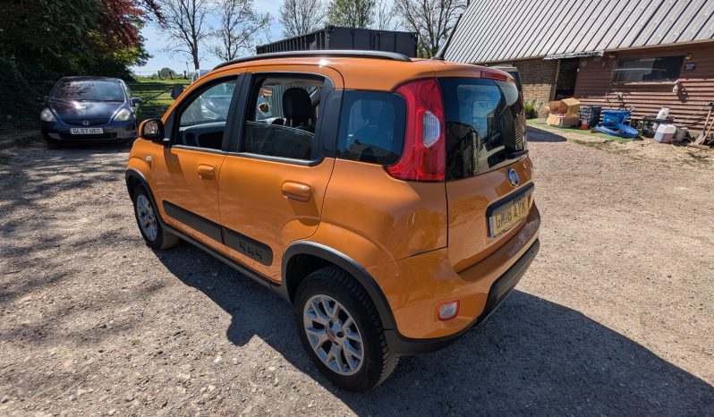 
								Fiat Panda Twinair 85 4×4 Stop start 2018 only 1 prev owner! Rare 5 Seater SKU961 full									