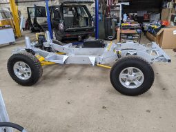 
										Land Rover Defender 90 Rolling  Chassis with extras 1986 fully restored SKU24 full									