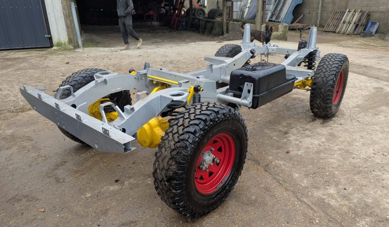 
								Land Rover Defender 90 Rolling  Chassis with extras 1986 fully restored SKU24 full									