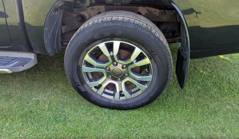 
								FORD RANGER WILDTRAK 4X4 TDCI 3.2 Auto Superb Black Met 2017 SKU967 full									