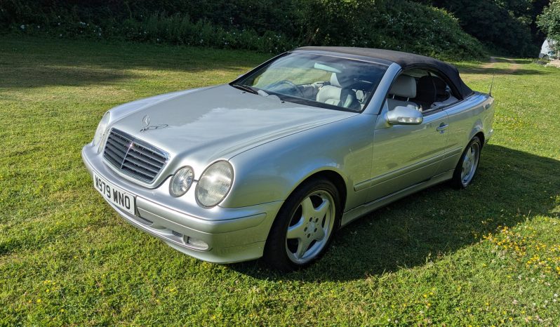 
								Mercedes CLK320 Avantgarde Auto 4 Seater Cabrio 2000 Top spec Avantgarde SKU873 full									