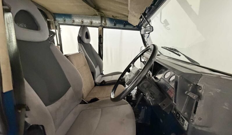 
								Land Rover 110 Defender Soft Top Station Wagon 1985 Build 1986 registered SKU983 full									