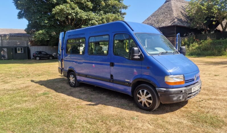 
								Renault Master Minibus Wheelchair lift. Remarkable condition Low Miles 2003 SKU981 full									
