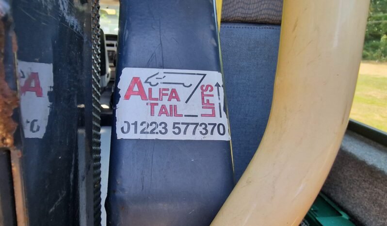 
								Renault Master Minibus Wheelchair lift. Remarkable condition Low Miles 2003 SKU981 full									