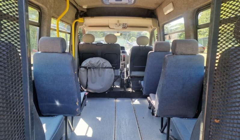 
								Renault Master Minibus Wheelchair lift. Remarkable condition Low Miles 2003 SKU981 full									