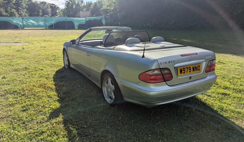 
								Mercedes CLK320 Avantgarde Auto 4 Seater Cabrio 2000 Top spec Avantgarde SKU873 full									