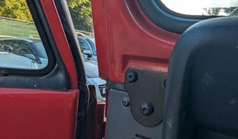 
								JEEP WRANGLER 4.0L Auto YJ Hard & Soft Top 1996 RHD SKU973 full									