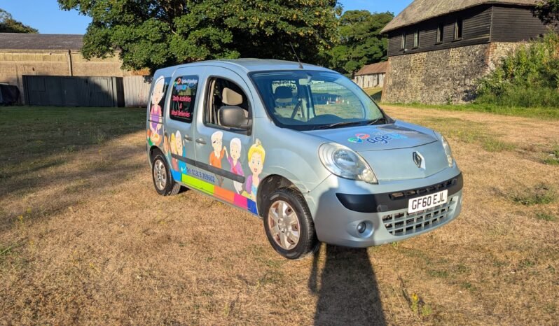 
								Renault Kangoo Expression DCI 86 wheelchair accessible vehicle  2010 SKU966 full									
