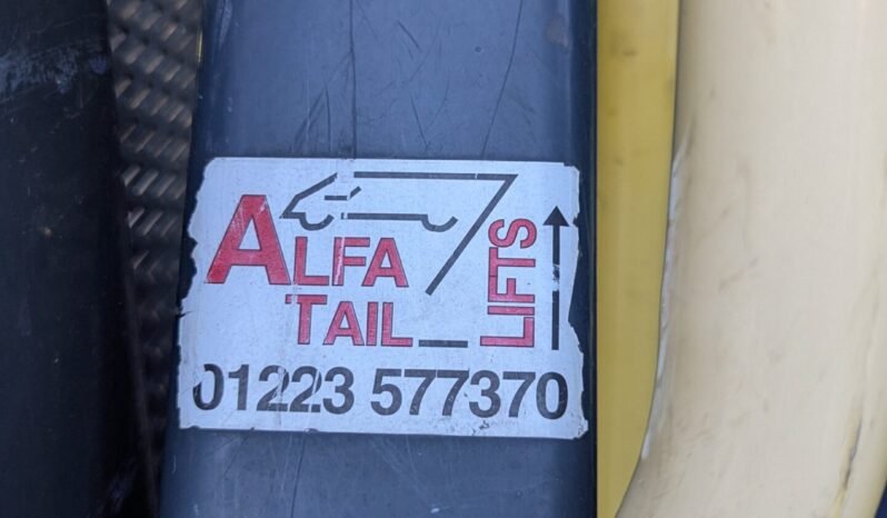 
								Renault Master Minibus Wheelchair lift. Remarkable condition Low Miles 2003 SKU981 full									