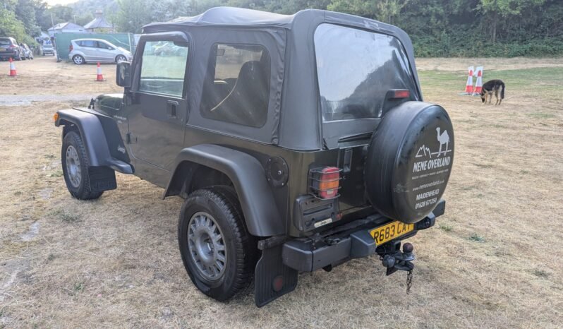 
								Jeep Wrangler 4.0L Sport RHD Manual Soft Top 1998 SKU987 full									