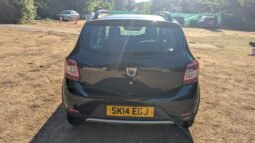 
										DACIA SANDERO STEPWAY LAUREATE full									