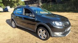 
										DACIA SANDERO STEPWAY LAUREATE full									