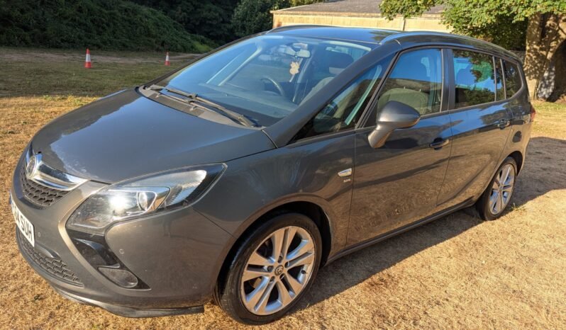 
								VAUXHALL ZAFIRA TOURER SRI CDTI SKU992 full									