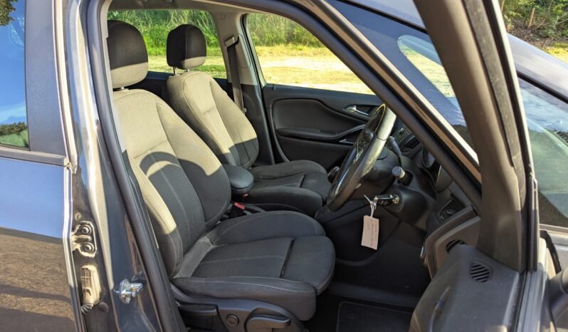 
								VAUXHALL ZAFIRA TOURER SRI CDTI SKU992 full									