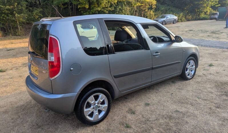 
								SKODA ROOMSTER SE TDI CR 90 2013 SKU99 full									