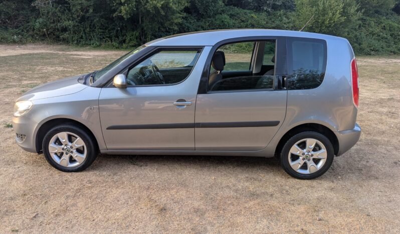 
								SKODA ROOMSTER SE TDI CR 90 2013 SKU99 full									
