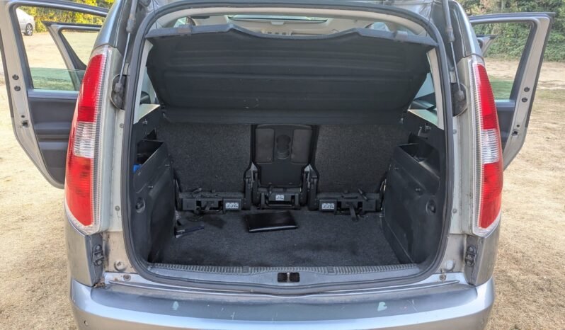 
								SKODA ROOMSTER SE TDI CR 90 2013 SKU99 full									