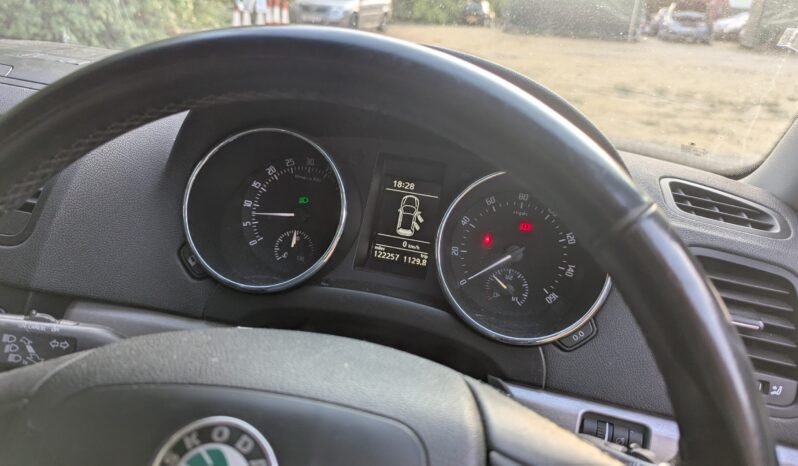 
								SKODA YETI ELEGANCE TDI CR170 4×4 2010 Full Leather SKU997 full									
