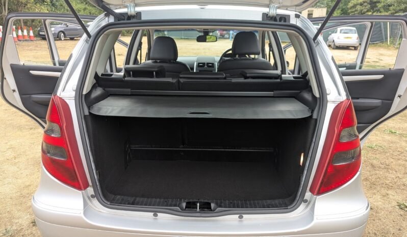
								Mercedes A150 Avantgarde 2007 SKU984 full									