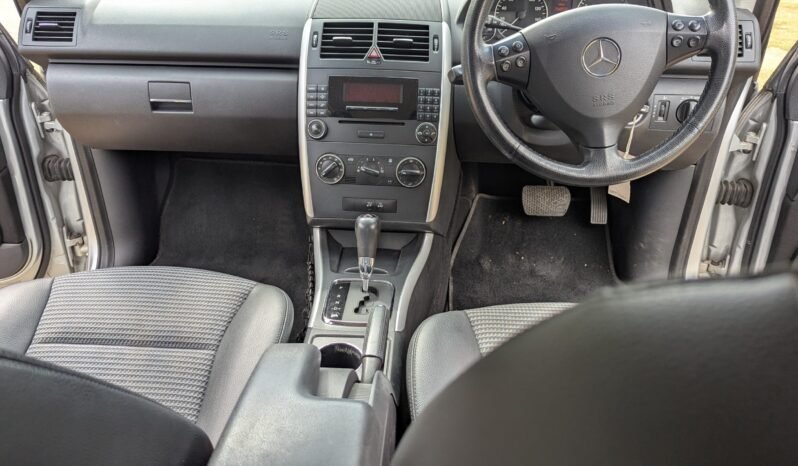 
								Mercedes A150 Avantgarde 2007 SKU984 full									