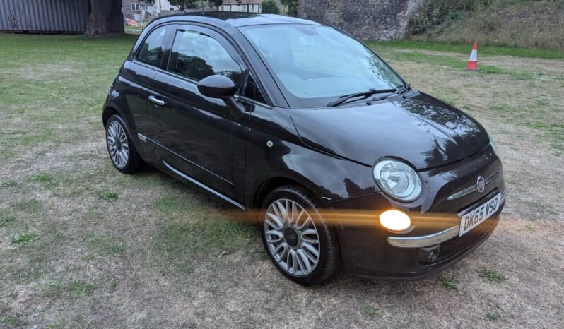 
								FIAT 500 Lounge 2015 SKU1009 full									