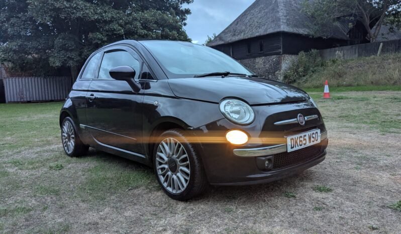 
								FIAT 500 Lounge 2015 SKU1009 full									