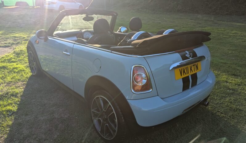 
								Mini Cooper Cabrio 2011 SKU1014 6 Speed Manual SKU1014 full									