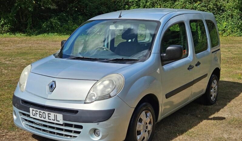 
								Renault Kangoo Expression DCI 86 wheelchair accessible vehicle  2010 SKU966 full									