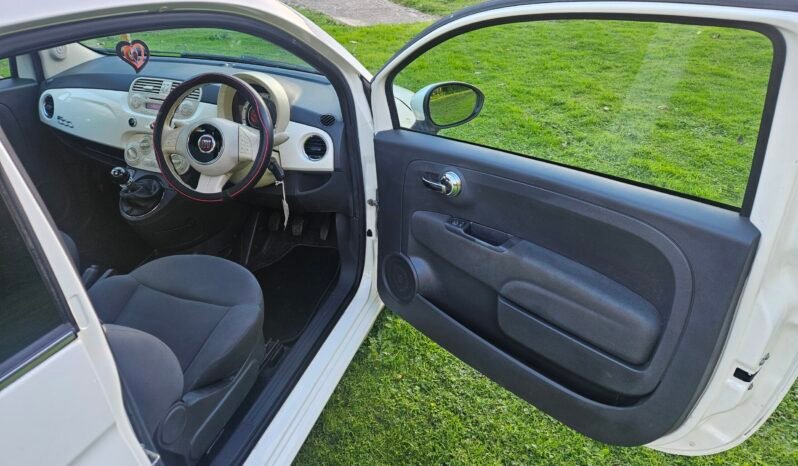 
								Fiat 500 Lounge 2011 Leather AC ULEZ Compliant SKU1017 full									
