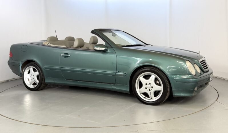 
								Mercedes CLK230 AMG Package full									