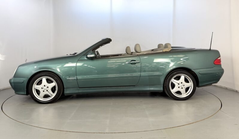 
								Mercedes CLK230 AMG Package full									