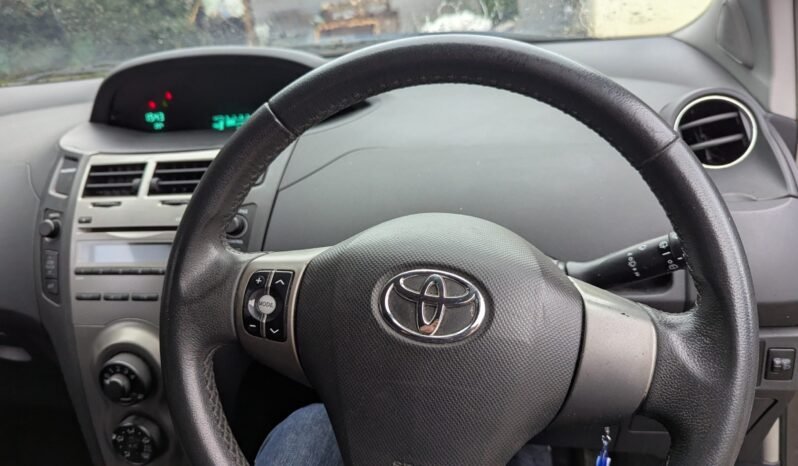 
								Toyota Yaris Tr Vvt-I Manual ULEZ Compliant 2009 SKU1018 full									
