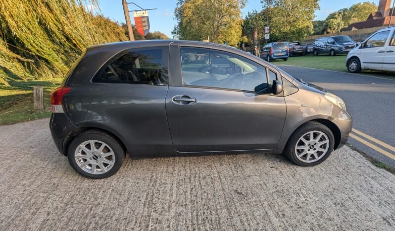 
								Toyota Yaris Tr Vvt-I Manual ULEZ Compliant 2009 SKU1018 full									