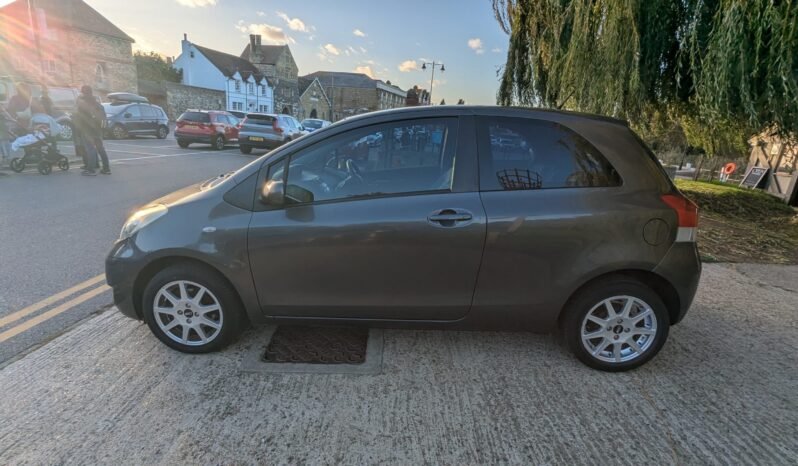 
								Toyota Yaris Tr Vvt-I Manual ULEZ Compliant 2009 SKU1018 full									