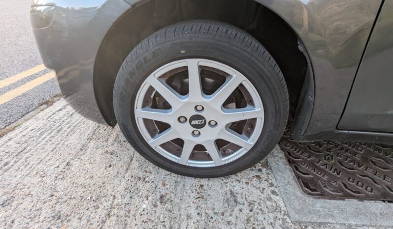 
								Toyota Yaris Tr Vvt-I Manual ULEZ Compliant 2009 SKU1018 full									