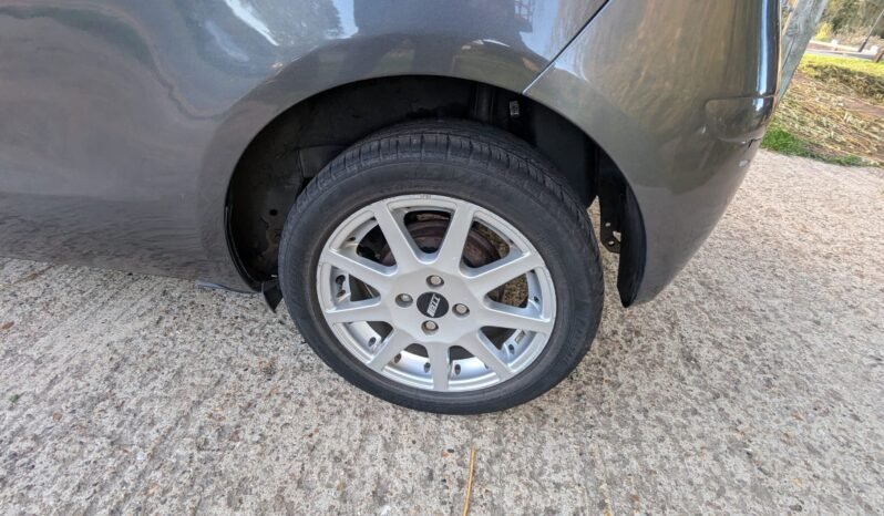 
								Toyota Yaris Tr Vvt-I Manual ULEZ Compliant 2009 SKU1018 full									